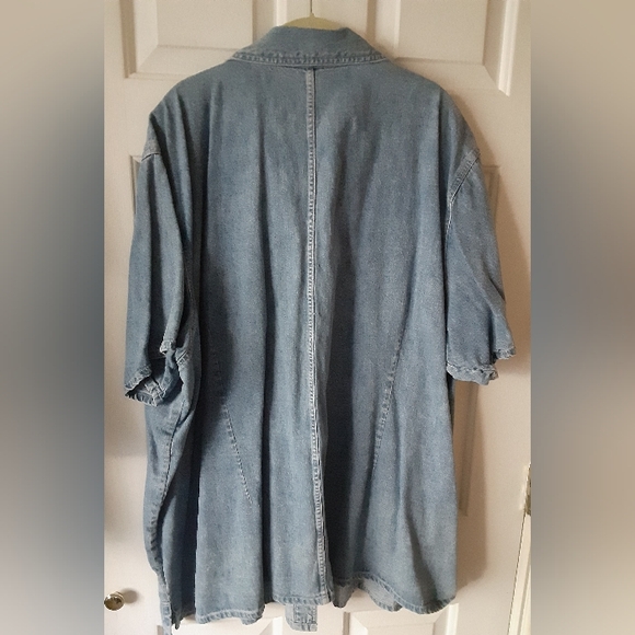 Avenue Blues Denim Short Sleeve  Blouse/Jacket Size 30/32 - Picture 2 of 3